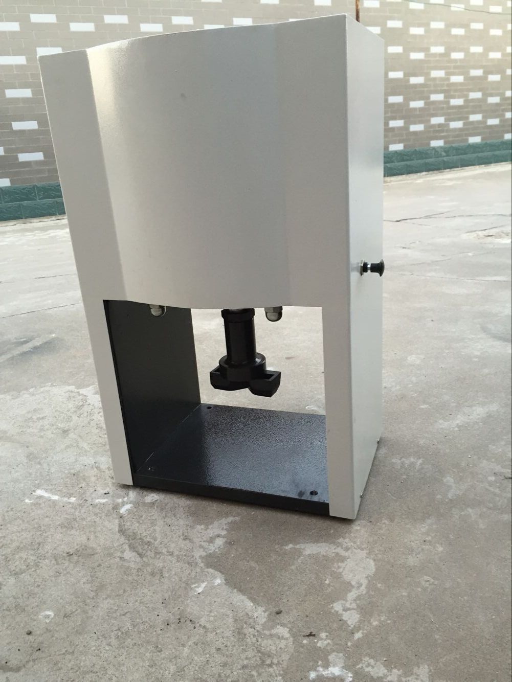氣動沖片機(jī)